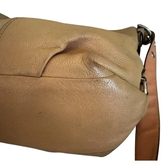 COACH VINTAGE SHOULDER BAG PEBBLED ORANGE LEATHER DUFFLE PURSE - Picture 9 of 16